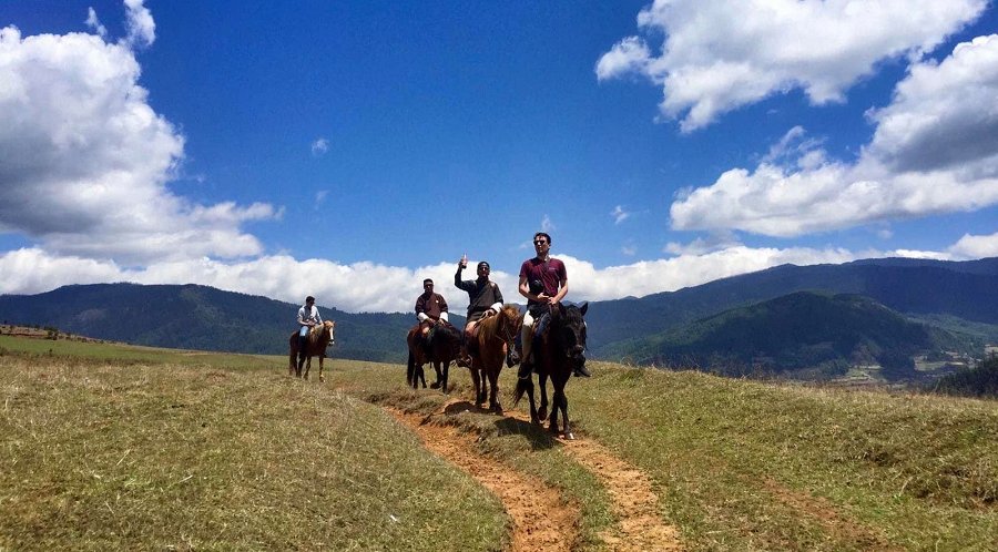 horse-riding-in-Bhutan--1610815982